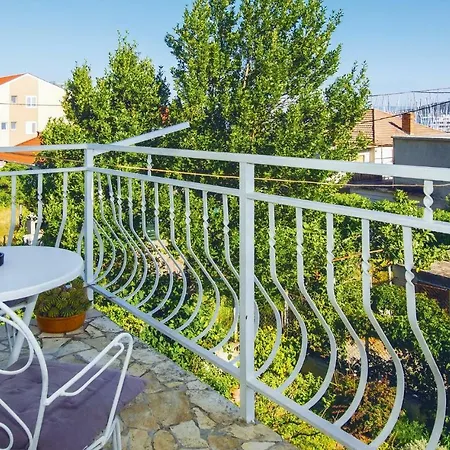 Apartment Kastel Gomilica Primorska Ulica Ii Trogir
