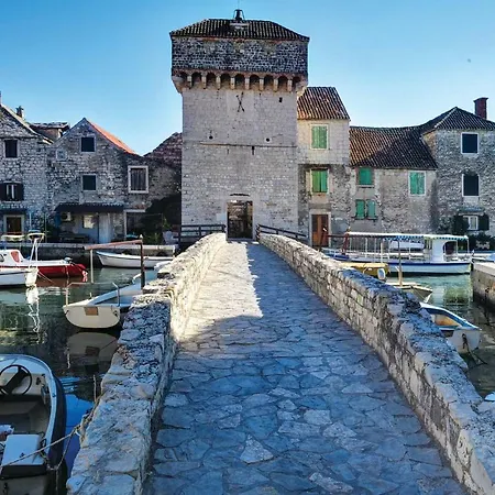 Apartment Kastel Gomilica Primorska Ulica Ii